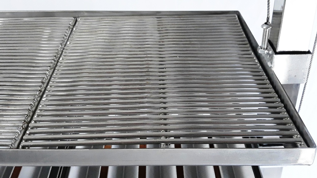 Gaucho Commercial Argentinean Style Wood Fire Parilla Grill - Stainless Steel Upper Grill